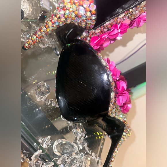 Gemstone-embellished Stiletto Bootie heels, - Picture 4 of 5